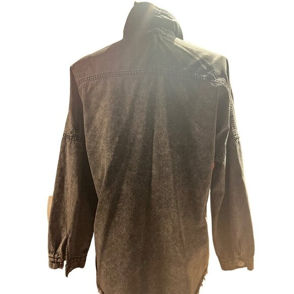 nwt acid washed jean jacket shirt button closure siZE lARGE - Picture 5 of 10